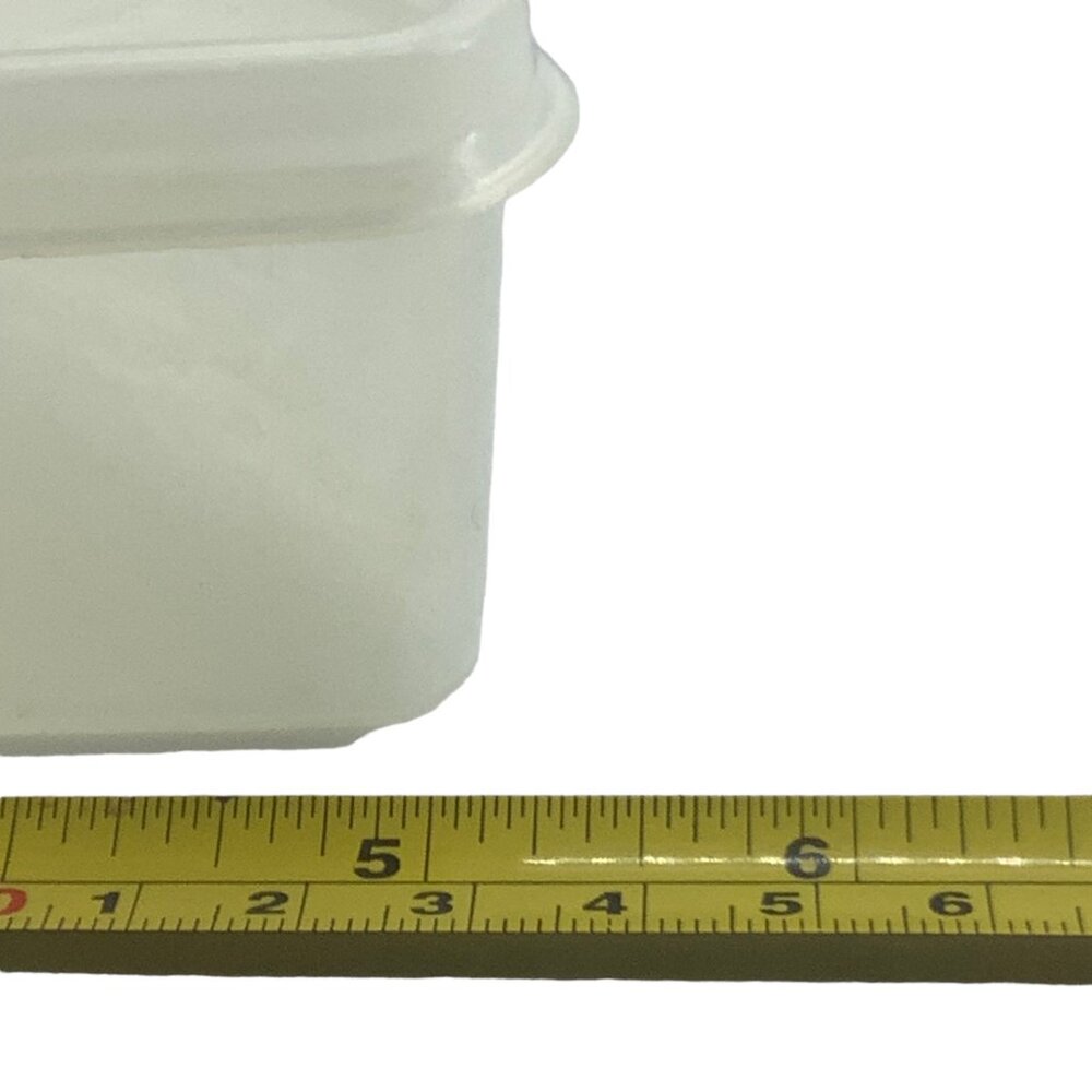 Vintage 1954 Tupperware Millionaire Line Pie Cake Pizza Slice Storage Container - Picture 5 of 6